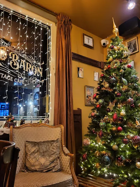 De Baron Vintage Café