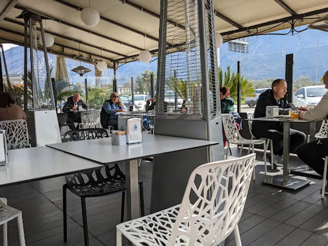 OZONE BAR Food&Drink