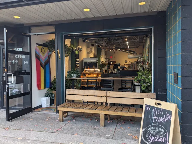 Melt Confectionary Chocolate and Ice cream | Vancouver