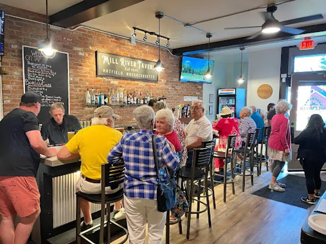 Mill River Tavern