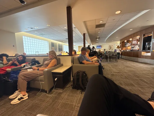 Admirals Club Terminal A