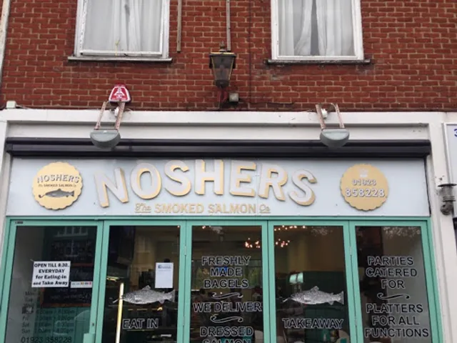 Noshers Of Radlett