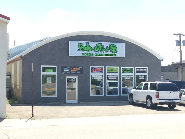 Radio-Active Mobile Electronics