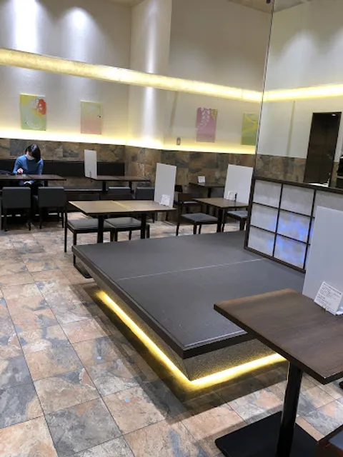 nana ' s green tea Ionmoruitamiten (matcha cafe)