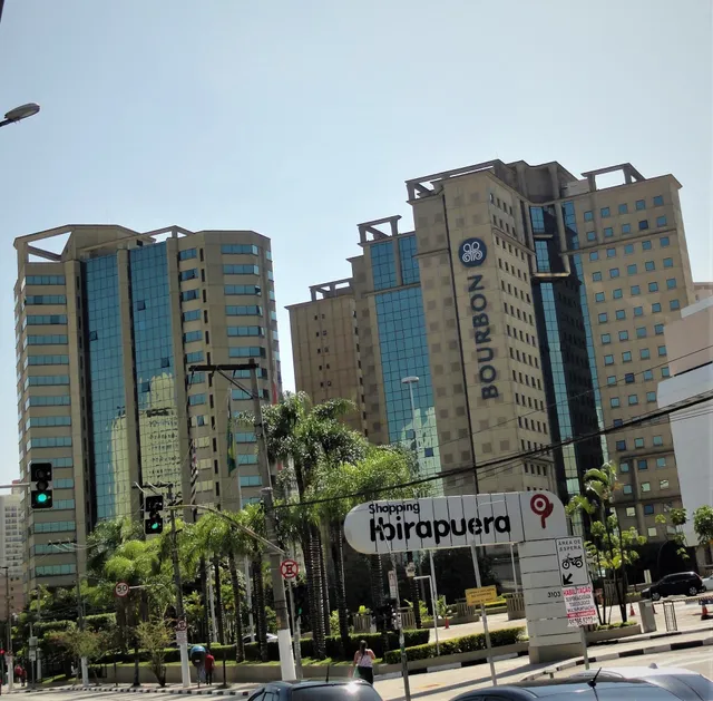 Corporate Plaza Hotel