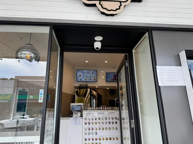 Chow Tea in Melbourne, Australia - reviews,open hours,photo spots ...