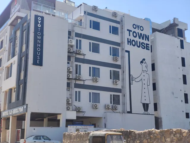 Tripli Hotels Le Shelton