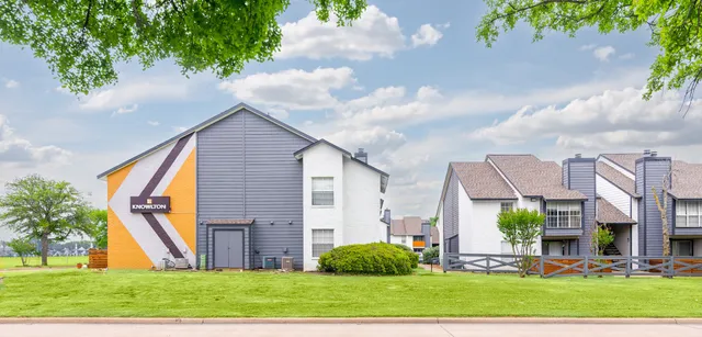 Knowlton Apartment Homes