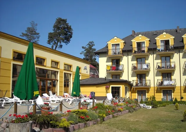 Zefir Pensjonat Wjazd od ul Mazowieckiej Pokoje gościnne Pokoje do wynajęcia