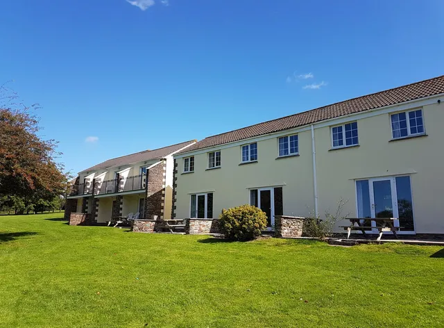 Carvynick Holiday Park