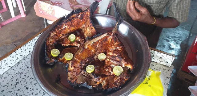 Makhaayada Qorahay Restaurant