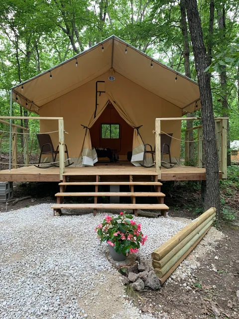 Majestic Oaks RV Park & Campground