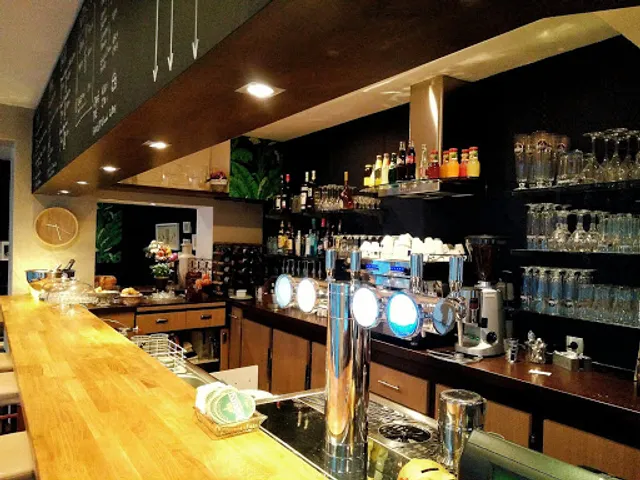 Café De La Poste Saumur