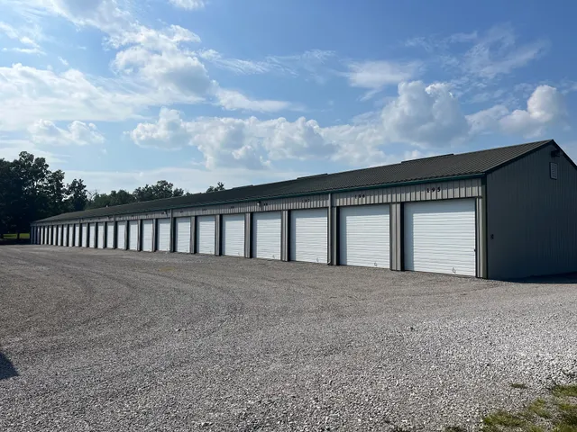 Roy’s Storage Center