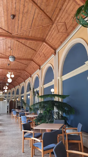 Historische Wandelhalle