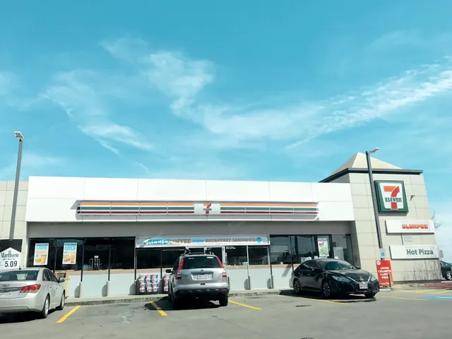 7-Eleven