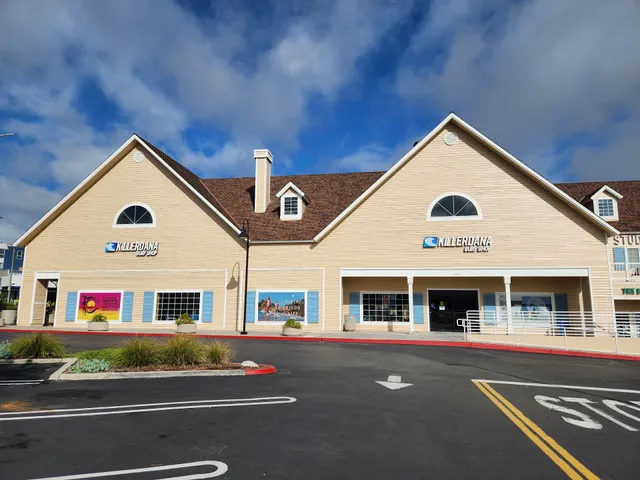 Killer Dana Surf Shop
