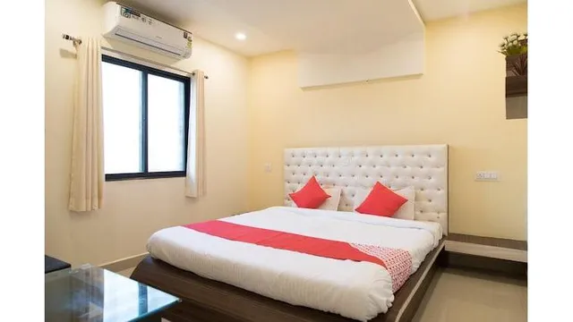 OYO Hotel White Residency