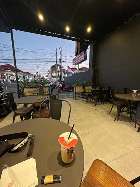 Kopi Kenangan - Ruko Teuku Umar Bali