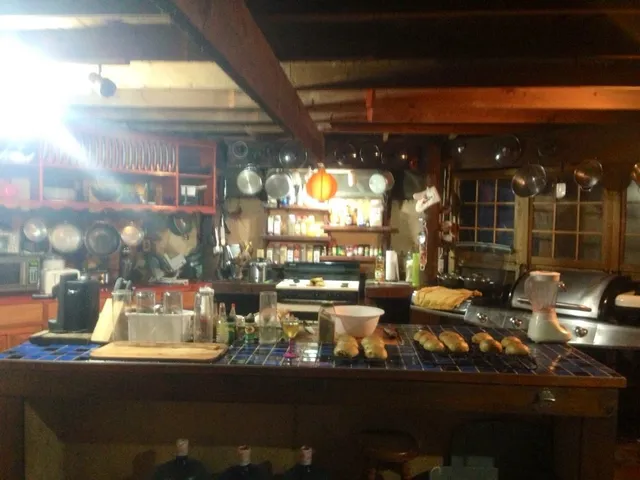 Lily Pond House Restaurant