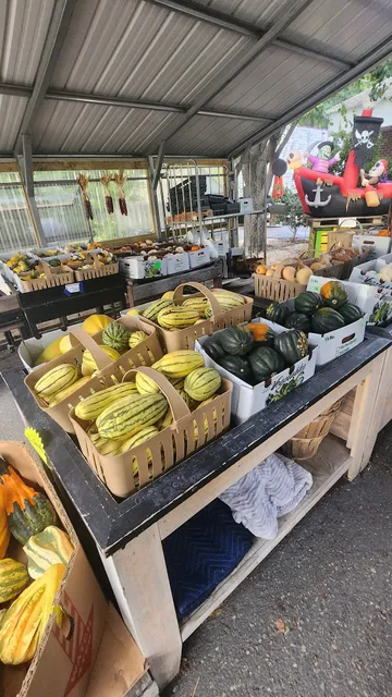 The Farmers Daughter Produce