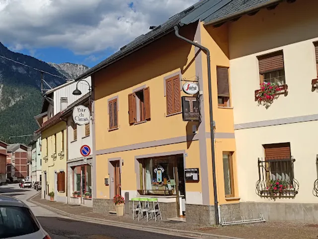 Cavan Claudio Bar Tabacchi