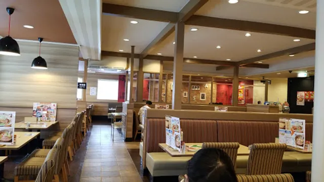 ガスト 天白池場店