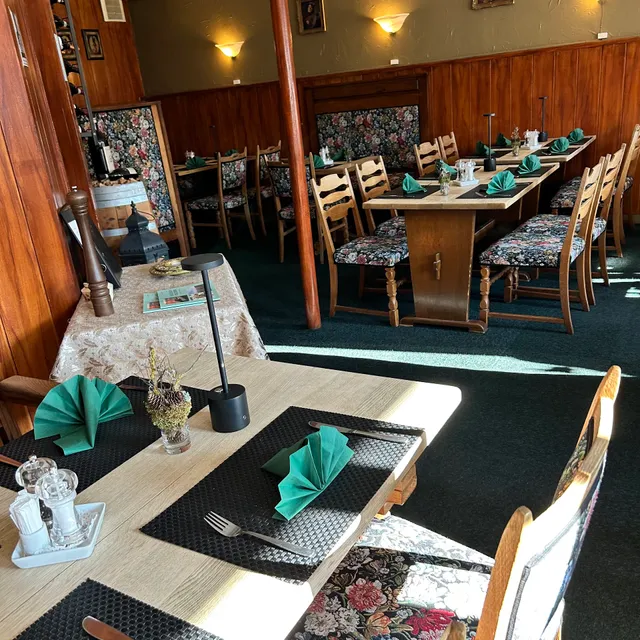 Ebsens Hotel & Restaurant