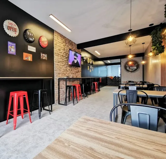 El Tizón - Anticucheria