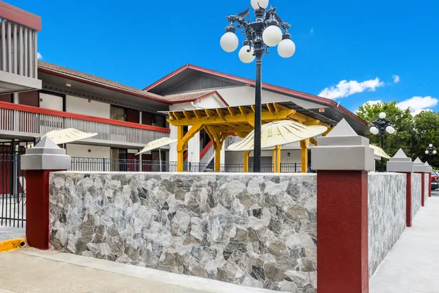 Red Roof Inn Savannah - Southside/ Midtown