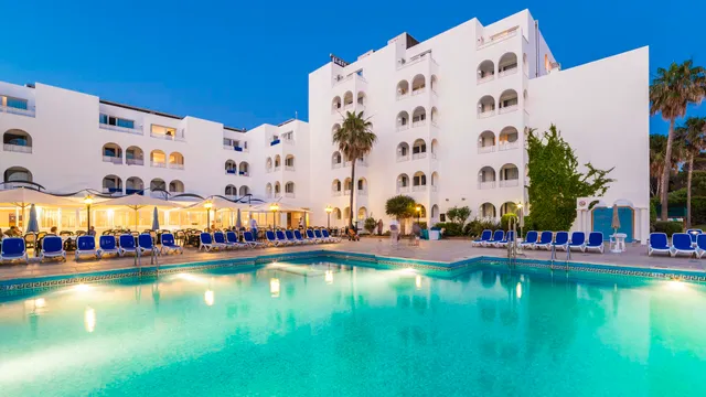 Globales Apartamentos Lord Nelson