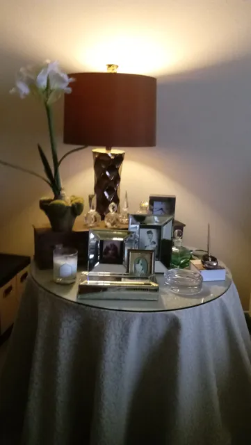 Desert Furniture & Consignment