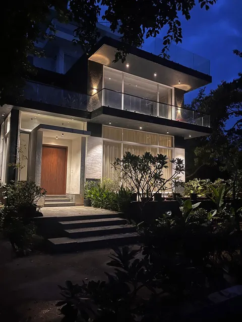 BOMBORA Villa- A Luxury Villa In Alibag