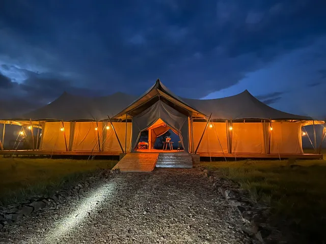 Serengeti Luxury Retreat