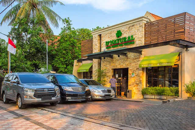 D'Natural Healthy Store & Resto