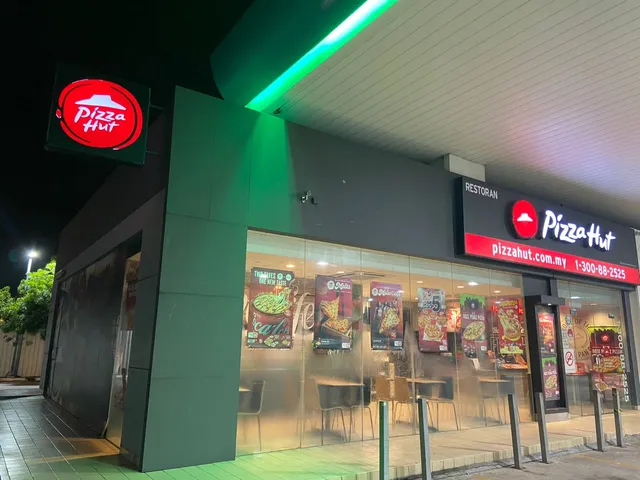 Pizza Hut Petronas Setia Alam