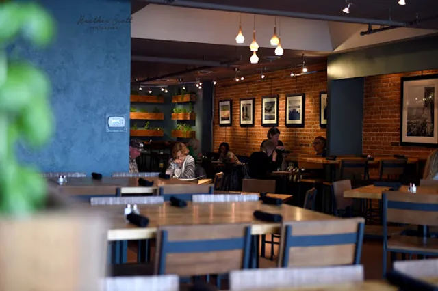 The Garden Bar on 6th