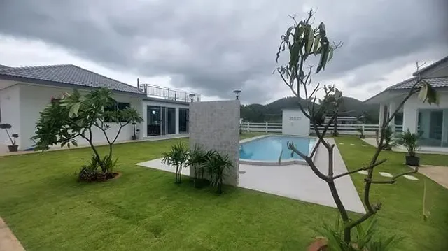 GOOD Life Resort - Pak Nam Pran