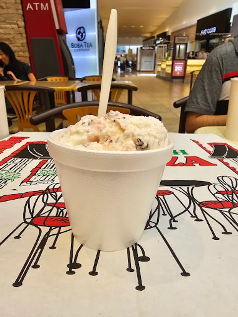 Biancas Gelatos and Paninis