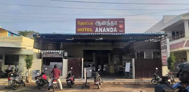 Ananda A/C Vegetarian,