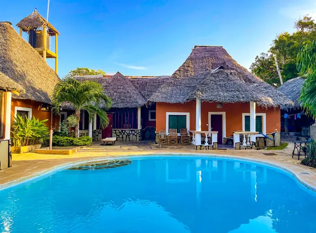Diani Campsite & Cottages