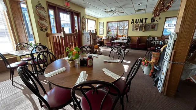 Aunt B's Diner
