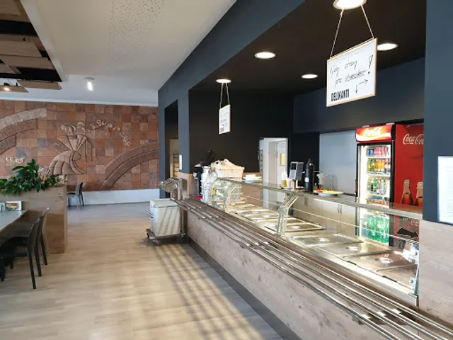 Delikanti - Jedáleň MZ SR