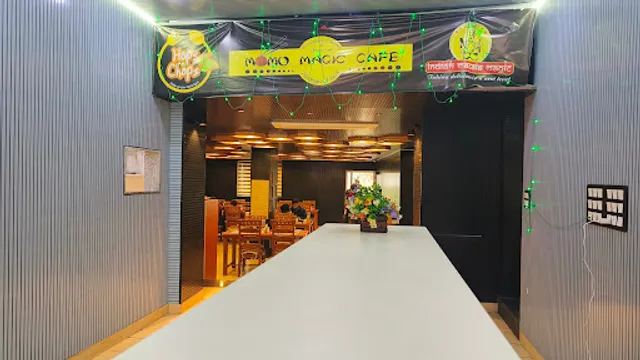 Momo Magic Cafe & Restaurent
