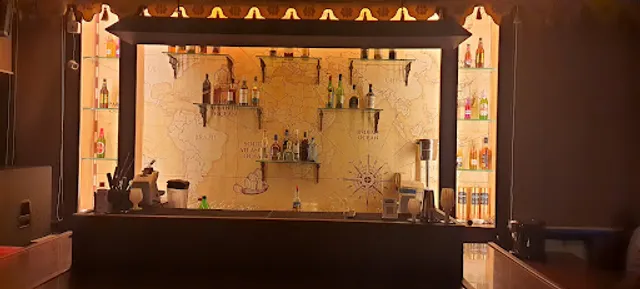 Oopar Rooftop Lounge