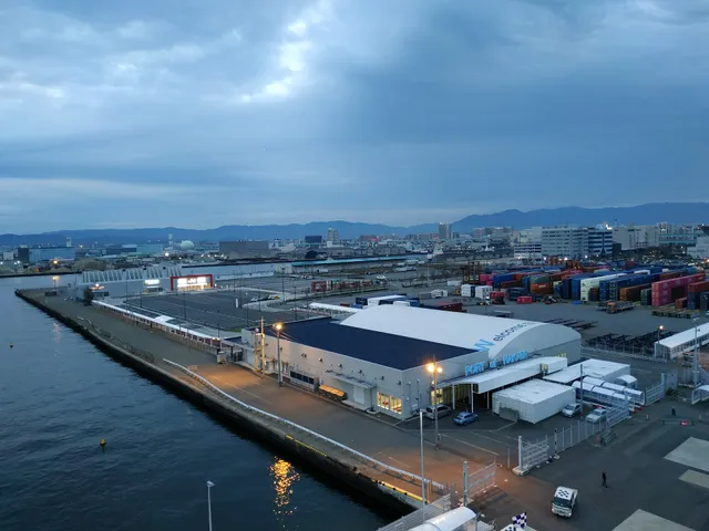 福岡クルーズターミナル