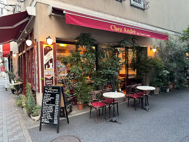 Café Chez André du Sacré-Cœur