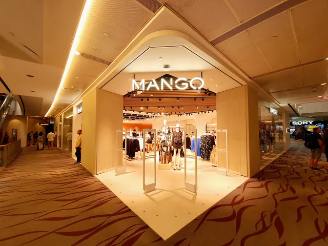 Mango - 313 Somerset