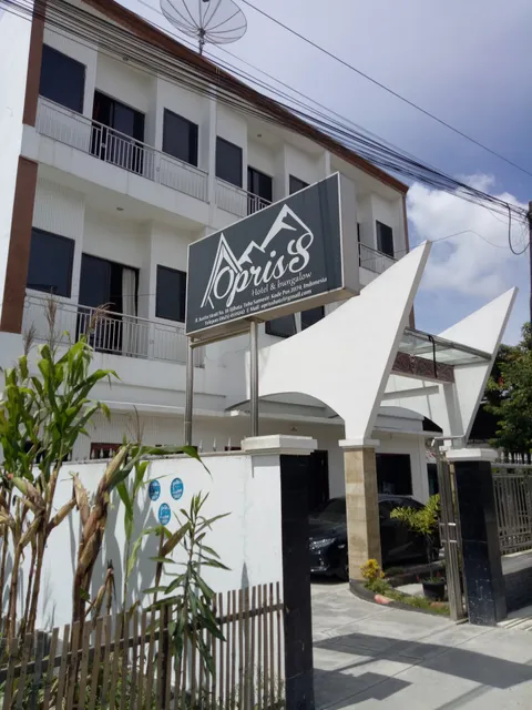 OPRISS HOTEL