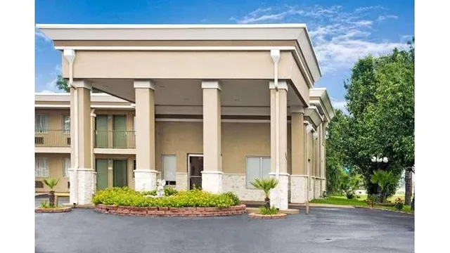 Days Inn by Wyndham Shenandoah